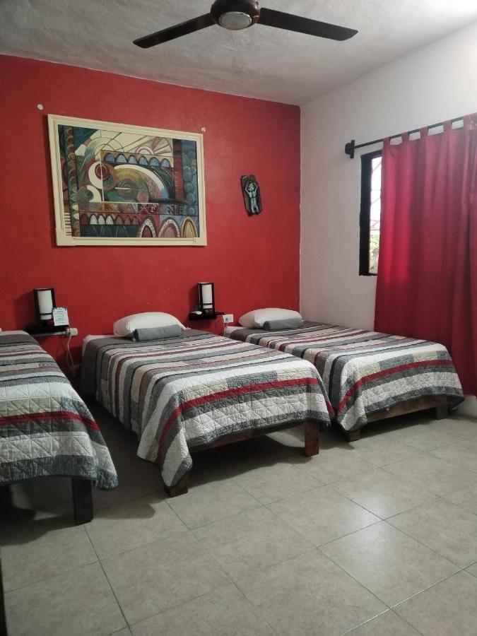 Hostel Casa Xtakay Вальядолид Экстерьер фото