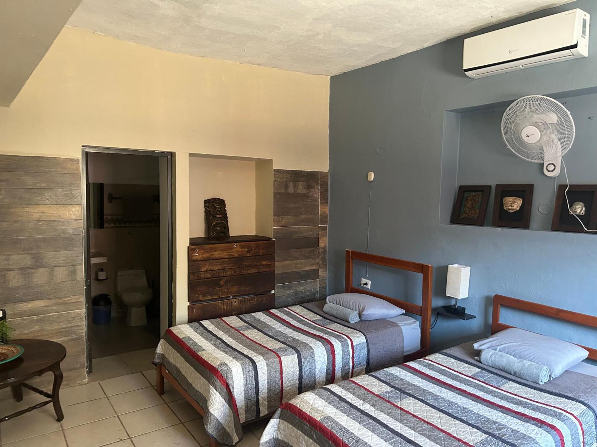 Hostel Casa Xtakay Вальядолид Экстерьер фото